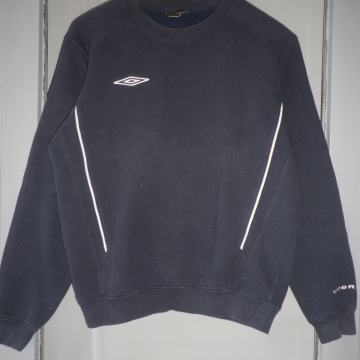 UMBRO - MUŠKA TOPLA PAMUČNA MAJICA / TRENIRKA XS - S