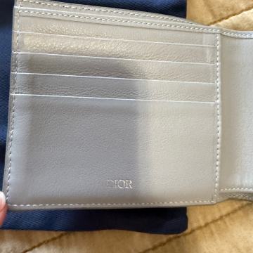 Dior novčanik