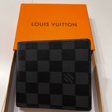 Louis Vuitton novcanik