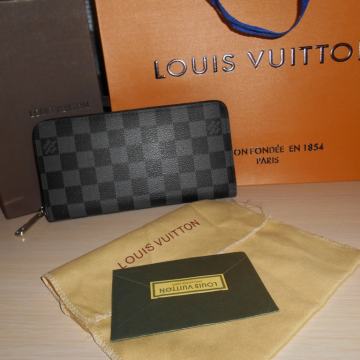 Novčanik , koža Louis Vuitton