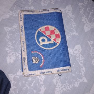 prodajem Dinamo novcanik