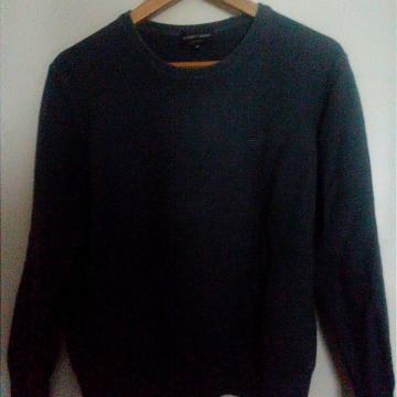 Armani pulover