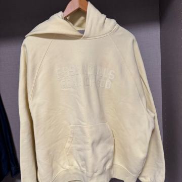 Fear of God Essentials