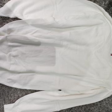 Hilfiger bijeli pulover XL, 25 eura