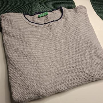 BENETTON MUŠKI SIVI PULOVER vel S