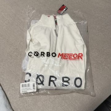 Prodajem Cørbo Raf Camora (XXL veličina) Meteor Zip bijela