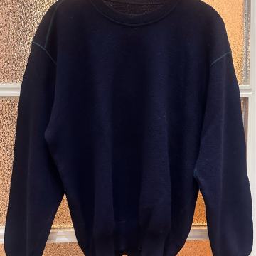 Tamno plava muška vesta