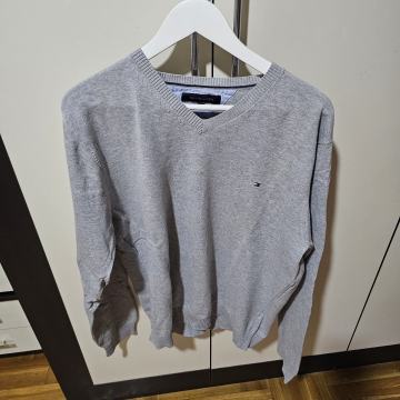 Tommy Hilfiger XL velicina stanje 10/10
