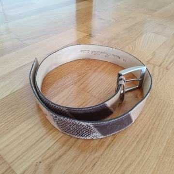 Kožni muški remen,Royal Belt!Veličina 90! Odlično stanje