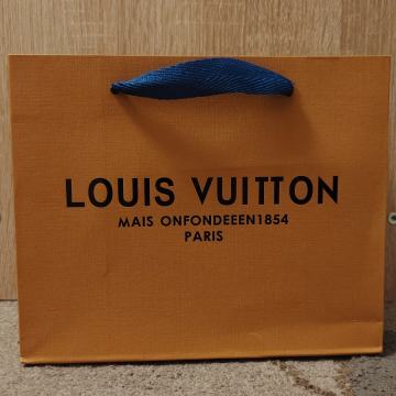 Louis Vuitton remen 110cm