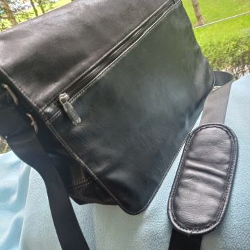 TORBA s pretince za laptop- preklop