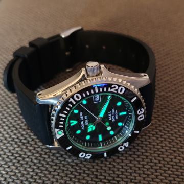 Alba Aqua gear Scuba solar