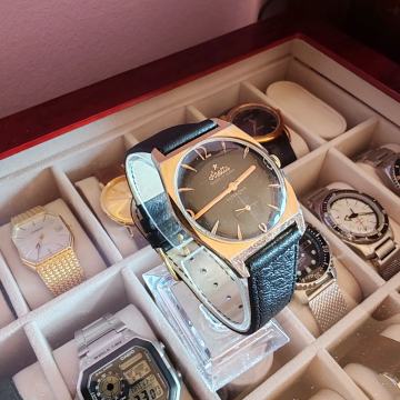 Aretta - vintage - odlično očuvana