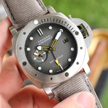 Automatski muški sat Panerai Submersible Navy SEALs Edition