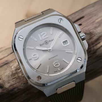 Bell & Ross BR 05