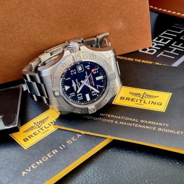 Breitling Avenger II Seawolf