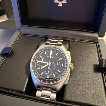 Bulova lunar pilot