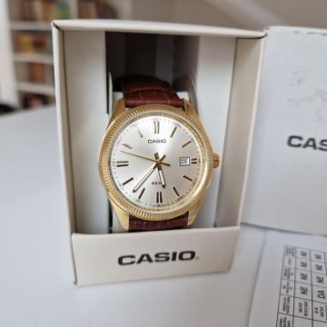 Casio dress novi nenosen