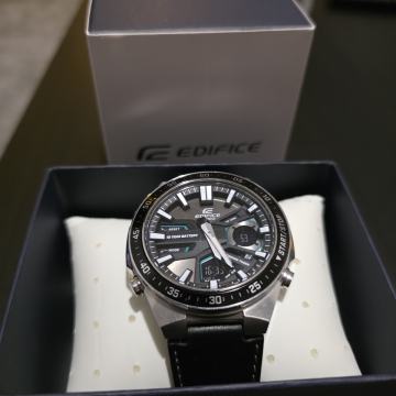 Casio Edifice EFV-C110L-1AVEF