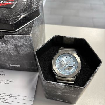 CASIO G-Shock GM-2110D-2BER, Garancija do 07/2027, R1 račun