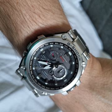 Casio G Shock MT-G S1000D