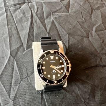 Casio Duro Marlin MDV106-1A Legendarna “Sabljarka”