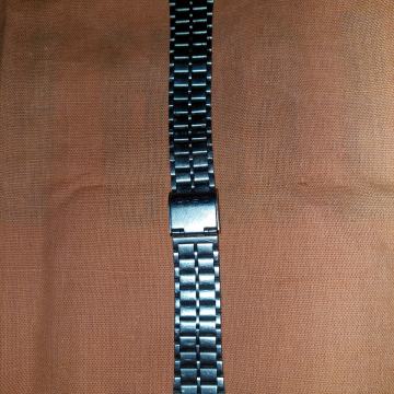 casio metalna narukvica
