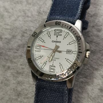 Casio MTP-VD01 datumar