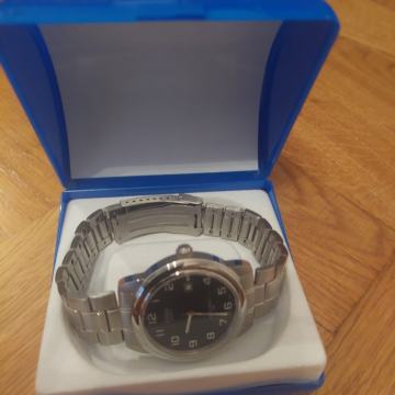 Casio Quartz Water Resistant muški ručni sat s datumom