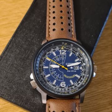 Citizen muški ručni sat Montre Homme novi