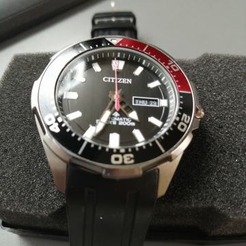 Citizen promaster divers 200 limitededition Titan
