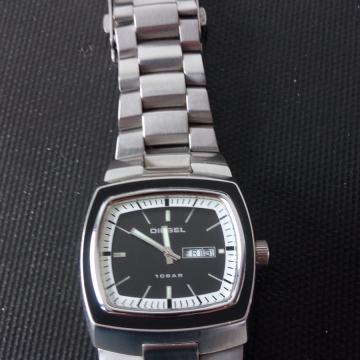 DIESEL  DZ 4064, RUČNI  SAT