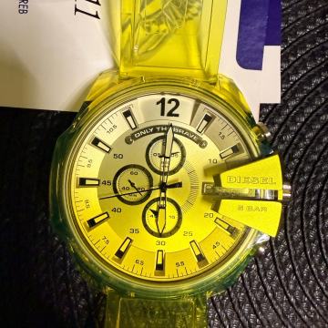 Diesel Mega Chief DZ4532