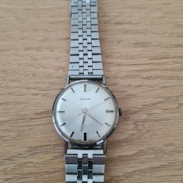 Doxa ručni sat
