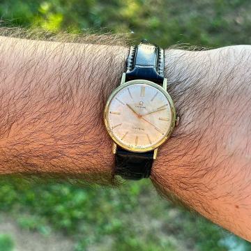 Fantasticna Omega Geneve cal. 601