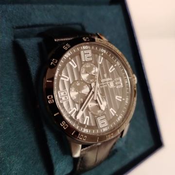 Festina muški sat, nehrđajući čelik, reflektirajuci brojčanik, koža