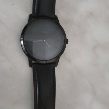 Fossil Minimalist ručni sat (crna boja)