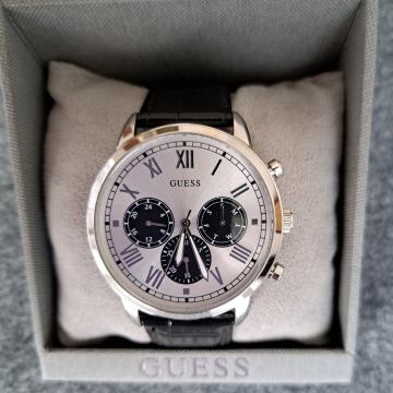 Guess muški sat