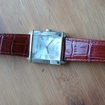 Guess quartz muški sat