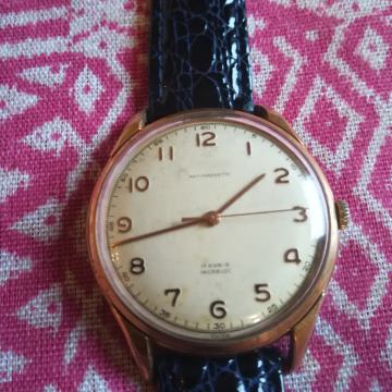 HEMA švicarski sat na navijanje