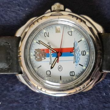 KOMANDIRSKI RUČNI SAT