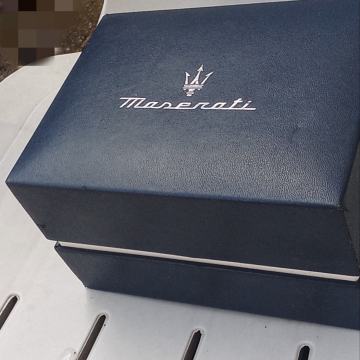 kutija za sat Maserati