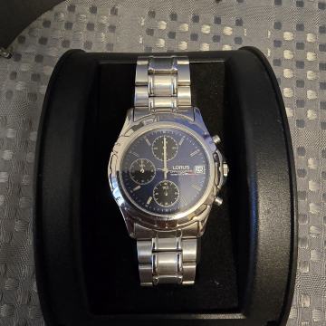Lorus vintage muški sat