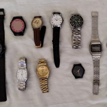 Lot ručnih satova