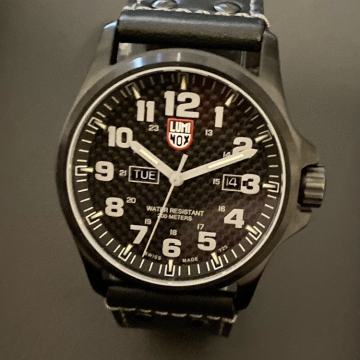 Luminox