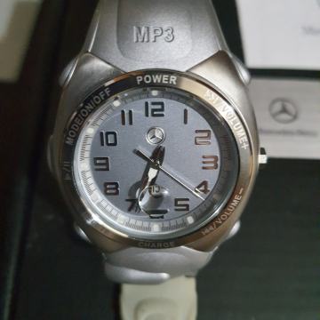 Mercedes ručni sat z MP3