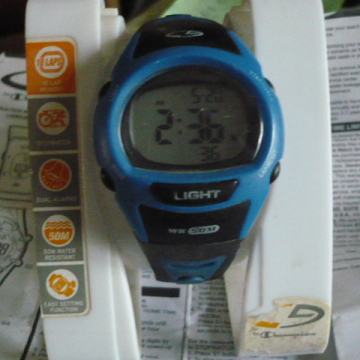 muški digitalni sat CHAMPION