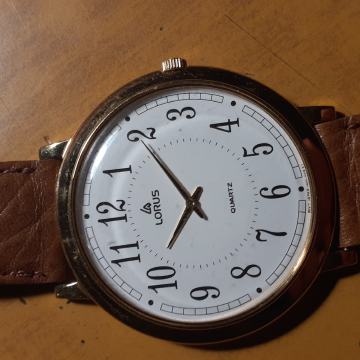 muški ručni sat Lorus