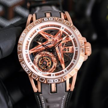 Muški sat s automatskim pokretom Roger Dubuis Excalibur Spider