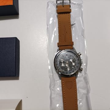 Muški sat chronograph